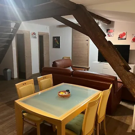 Duplex La Rose Rouge - 4 People Apartman